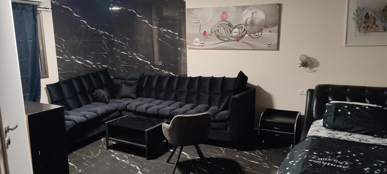 Central Laguardia Hotel Tel Aviv Dış mekan fotoğraf