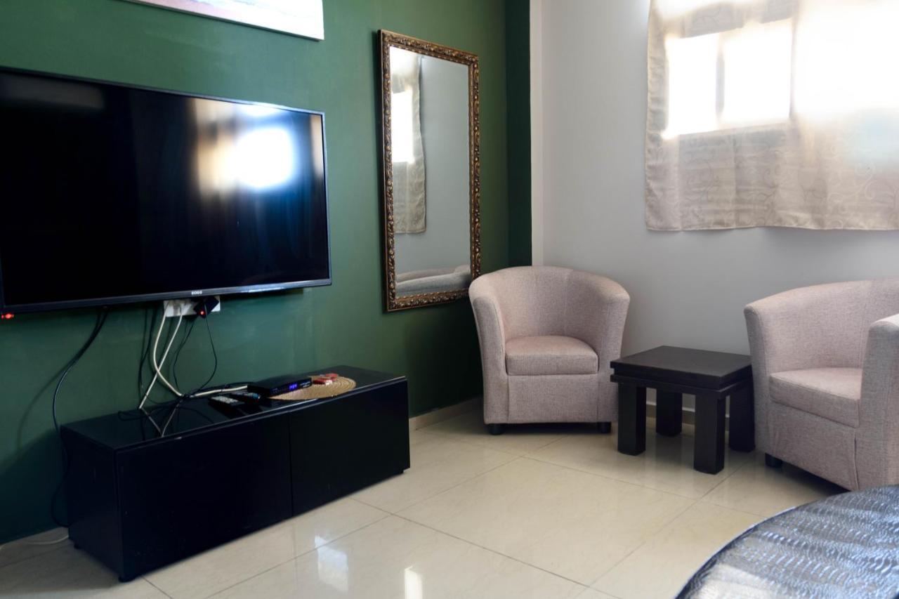 Central Laguardia Hotel Tel Aviv Dış mekan fotoğraf