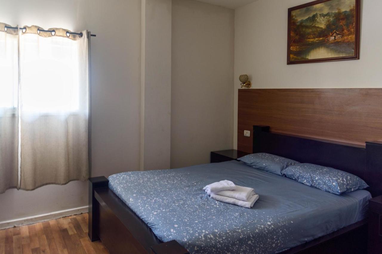Central Laguardia Hotel Tel Aviv Dış mekan fotoğraf