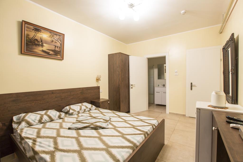 Central Laguardia Hotel Tel Aviv Dış mekan fotoğraf