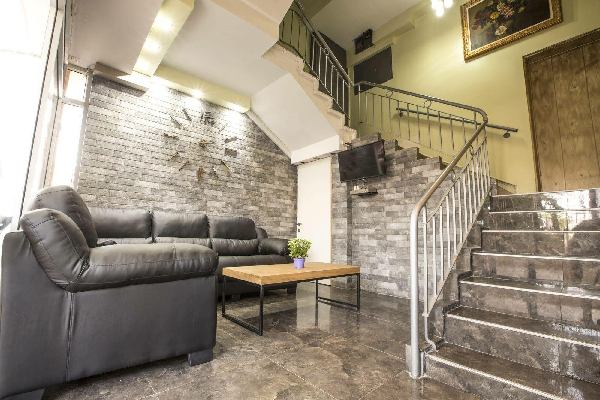 Central Laguardia Hotel Tel Aviv Dış mekan fotoğraf